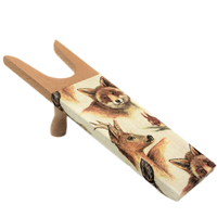 Holz-Stiefelauszieher mit Wildtiermotiven